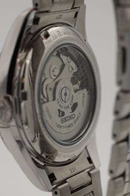 Lot 446 - A GENTLEMAN'S STAINLESS STEEL SEIKO PRESAGE AUTOMATIC WRIST WATCH
