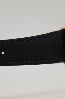 Lot 386 - A GENTLEMAN'S 18CT GOLD LIMITED EDITION DUNHILL WRIST WATCH