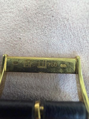 Lot 386 - A GENTLEMAN'S 18CT GOLD LIMITED EDITION DUNHILL WRIST WATCH