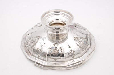Lot 105 - A GEORGE V ENGLISH SILVER SWING-HANDLED BASKET
