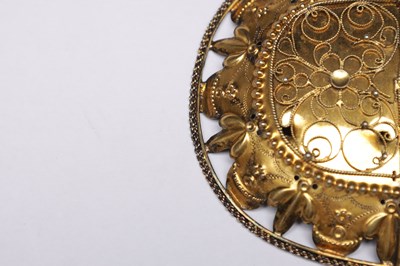 Lot 21 - A 19TH CENTURY CONTINENTAL SILVER GILT RELIQUARY BELT BUCKLE