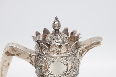 Lot 48 - A VICTORIAN ENGLISH SILVER MOUNTED CUT GLASS CLARET JUG