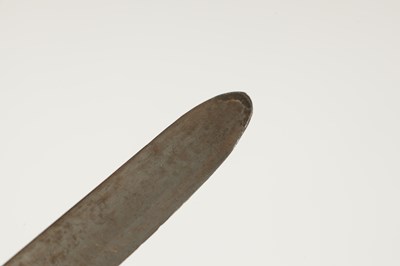 Lot 842 - AN 18TH CENTURY SCOTTISH BRASS HILTED BASKET-HILT SWORD