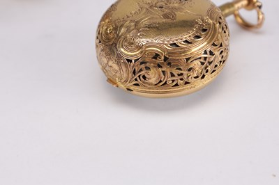 Lot 333 - ROBERT & PETER HIGGS, LONDON, AN EARLY GEORGE III GOLD PAIR CASE REPOUSSE HALF QUARTER REPEATING VERGE POCKET WATCH