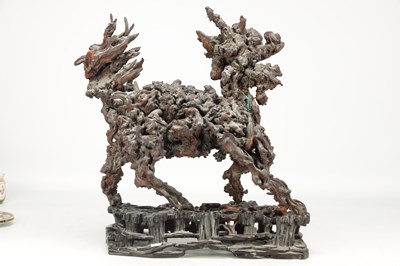 Lot 777 - A 19TH CENTURY CHINESE ROOTWOOD SCULPTURE