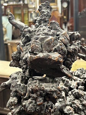 Lot 777 - A 19TH CENTURY CHINESE ROOTWOOD SCULPTURE