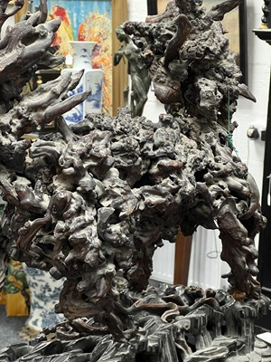 Lot 777 - A 19TH CENTURY CHINESE ROOTWOOD SCULPTURE