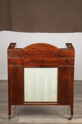 Lot 1531 - A REGENCY WALNUT WRITING DESK WITH GALLERIED BACK