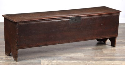 Lot 1687 - A 17TH CENTURY OAK SIX PLANK COFFER