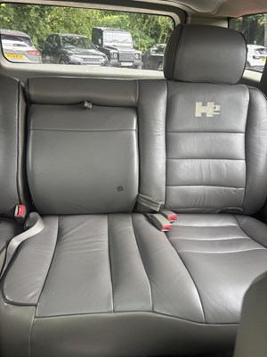 Lot 1476 - A 2002 HUMMER H2 6 LITRE V8 SUV