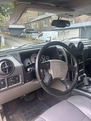 Lot 1476 - A 2002 HUMMER H2 6 LITRE V8 SUV