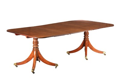 Lot A GEORGE III TWIN PILLAR MAHOGANY DINING TABLE