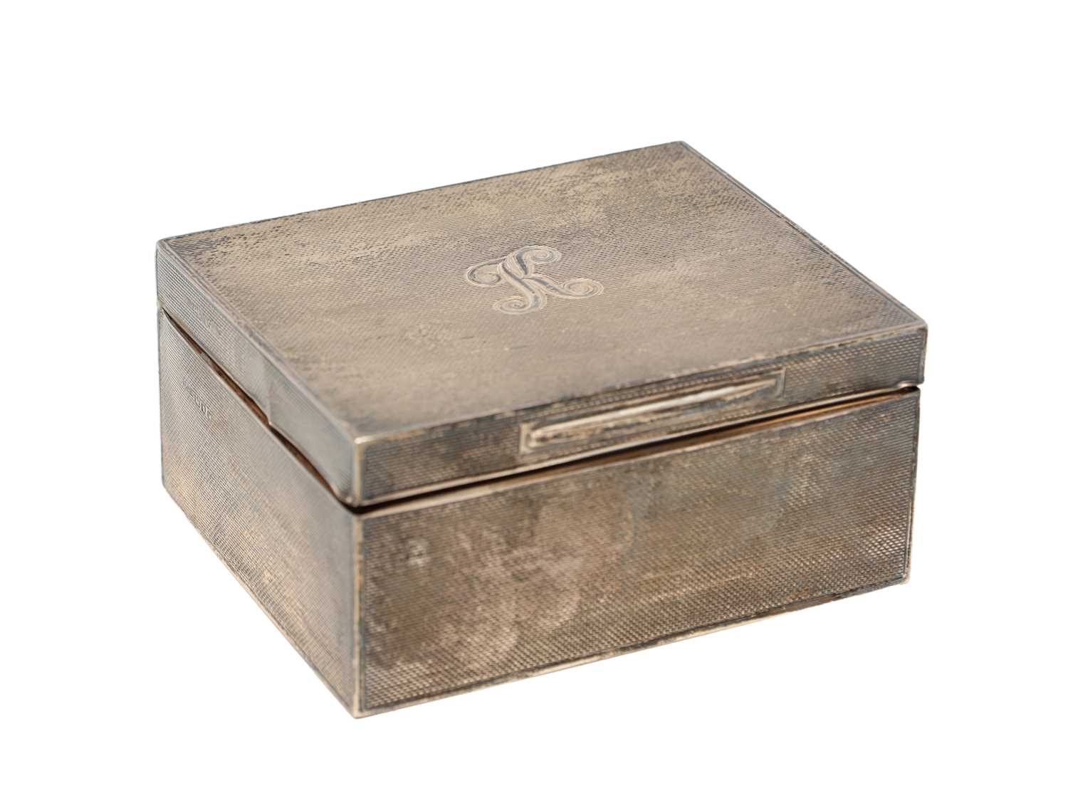 Lot ASPREY AN ENGLISH SILVER ENGINE-TURNED BOX