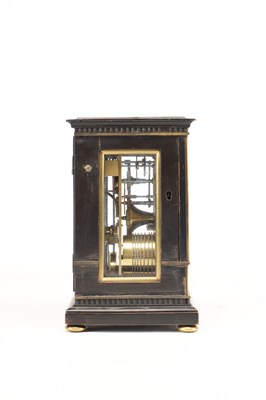 Lot DESBOIS, LONDON, A SMALL EBONISED LIBRARY CLOCK WITH ALARM, CIRCA 1810