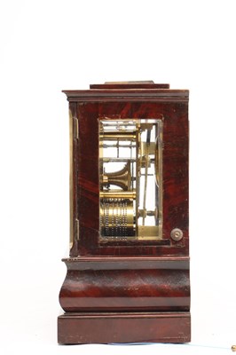 Lot SIMMONS, STOKE NEWINGTON A REGENCY FIGURED MAHOGANY DOUBLE FUSEE FOUR-GLASS BRACKET CLOCK