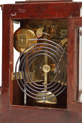 Lot SIMMONS, STOKE NEWINGTON A REGENCY FIGURED MAHOGANY DOUBLE FUSEE FOUR-GLASS BRACKET CLOCK