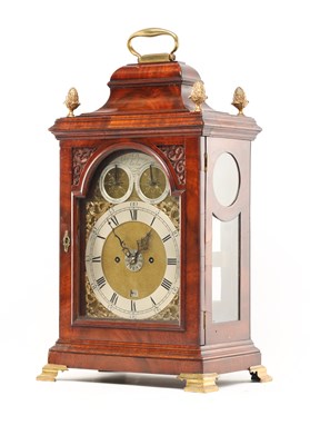 Lot CONYERS DUNLOP, LONDON. A GEORGE III FIGURED MAHOGANY VERGE BRACKET CLOCK WITH ALARM