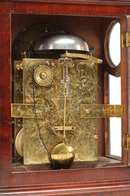 Lot CONYERS DUNLOP, LONDON. A GEORGE III FIGURED MAHOGANY VERGE BRACKET CLOCK WITH ALARM