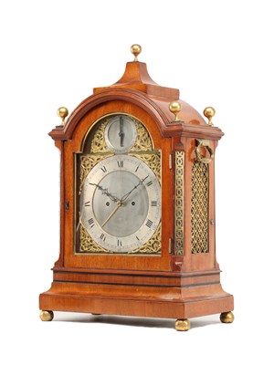 Lot EARDLEY NORTON, LONDON. A GEORGE III MAHOGANY VERGE BRACKET CLOCK