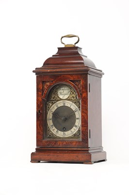 Lot THOMAS HOUSE, LONDON AN EARLY 20TH CENTURY BURR WALNUT SINGLE FUSEE MINIATURE BRACKET CLOCK