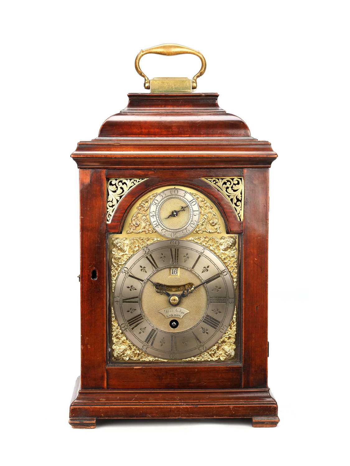 Lot THOMAS LODGE, LONDON. A SMALL GEORGE II FRUITWOOD VERGE PULL QUARTER REPEATING TIMEPIECE BRACKET CLOCK