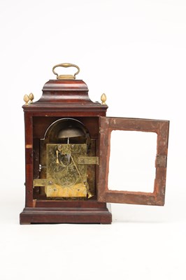 Lot EARDLEY NORTON, LONDON. A GEORGE III FIGURED MAHOGANY VERGE BRACKET CLOCK WITH MOONPHASE
