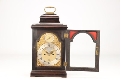 Lot JOHN PRATT, LONDON. A GEORGE III EBONISED VERGE STRIKING BRACKET CLOCK