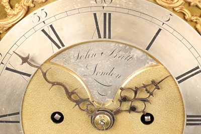 Lot JOHN PRATT, LONDON. A GEORGE III EBONISED VERGE STRIKING BRACKET CLOCK
