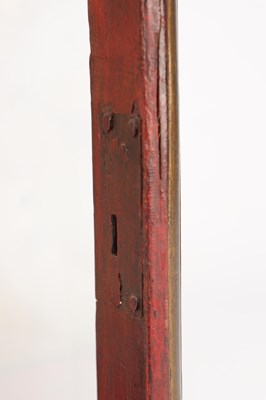 Lot HENRY MOZE, LONDON. A MID 18TH CENTURY SCARLET LACQUER CHINOISERIE QUARTER CHIMING BRACKET CLOCK