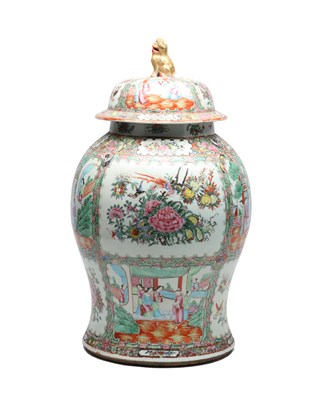 Lot A LARGE 19TH CENTURY CHINESE FAMILLE ROSE PORCELAIN VASE AND COVER