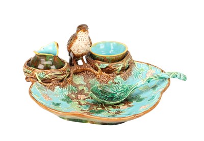 Lot A 19TH CENTURY GEORGE JONES MAJOLICA STRAWBERRY SERVER WITH BIRD AND NESTS