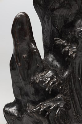 Lot A JAPANESE MEIJI PERIOD PATINATED BRONZE EAGLE ON ROCKY BASE