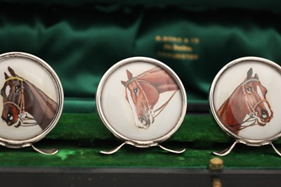 Lot A CASED SET OF EDWARDIAN ENGLISH SILVER MENU HOLDERS WITH HAND PAINTED HORSE PORTRAITS