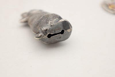 Lot A COLLECTION OF SILVER ITEMS AND COSTUME JEWELLERY