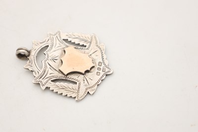 Lot A COLLECTION OF SILVER ITEMS AND COSTUME JEWELLERY