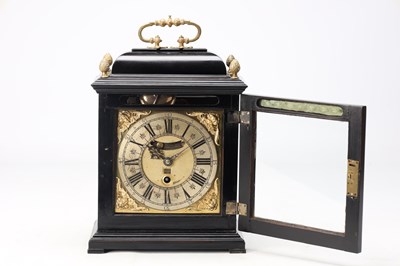 Lot 20 - JOHN TIRRY, YORKE A WILLIAM AND MARY EBONISED QUARTER REPEATING VERGE BRACKET CLOCK