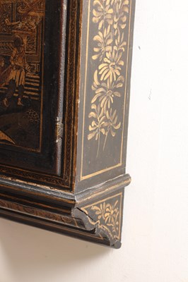 Lot 87 - JOHN SIMPSON, READING. AN IMPRESSIVE 18TH CENTURY EIGHT-DAY WEIGHT-DRIVEN APANNED TAVERN CLOCK