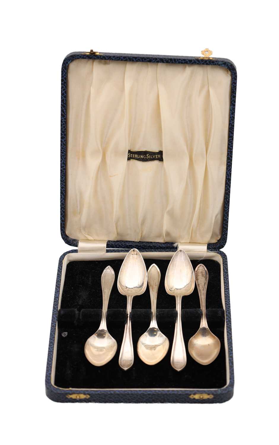 Lot A CASED SET OF FIVE 20TH CENTURY ENGLISH SILVER TEASPOONS
