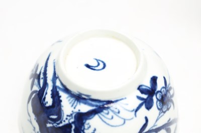 Lot THREE FIRST PERIOD WORCESTER BLUE AND WHITE PORCELAIN TEABOWLS AND A DISH