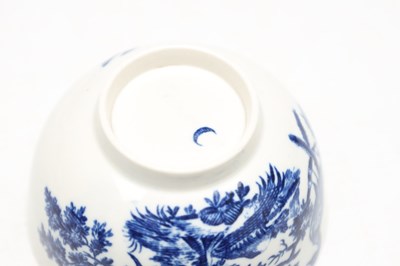 Lot THREE FIRST PERIOD WORCESTER BLUE AND WHITE PORCELAIN TEABOWLS AND A DISH