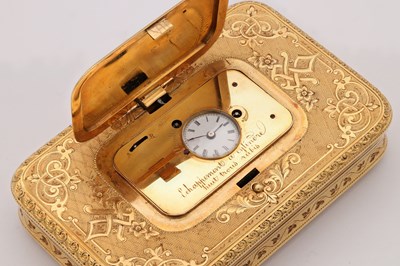 Lot 162 - A FINE 19TH CENTURY 18CT GOLD SNUFF BOX WITH SECRET CLOCK