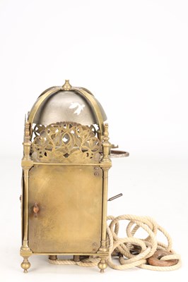 Lot 176 - A LATE 17TH CENTURY ENGLISH BRASS LANTERN CLOCK