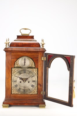 Lot 144 - STEPHEN RIMBAULT, LONDON. A GEORGE III FRUITWOOD VENEERED VERGE BRACKET CLOCK