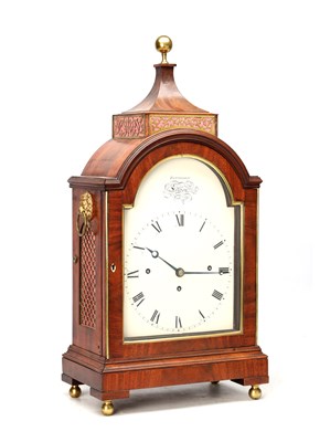 Lot 25 - RECORDON, LONDON. A GEORGE III FIGURED MAHOGANY QUARTER-CHIMING BRACKET CLOCK