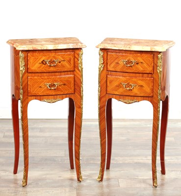 Lot A PAIR OF 20TH-CENTURY FRENCH MARBLE-TOPPED BEDSIDE CABINETS
