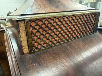 Lot 34 - GEORGE WILKINS, SOHO. A REGENCY FIGURED MAHOGANY QUARTER CHIMING BRACKET CLOCK WITH ALARM