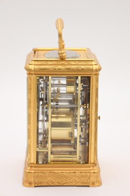 Lot 174 - GROHE, WIGMOOR STREET, LONDON A FINE LATE 19TH CENTURY FRENCH GORGE ENGRAVED PETITE SONNERIE CARRIAGE CLOCK WITH CALENDAR WORK