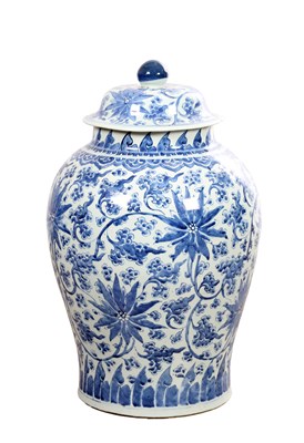 Lot A KANGXI BLUE AND WHITE PORCELAIN JAR AND COVER
