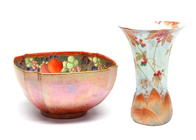 Lot TWO EARLY 20TH CENTURY ROYAL WORCESTER CERAMIC VESSELS