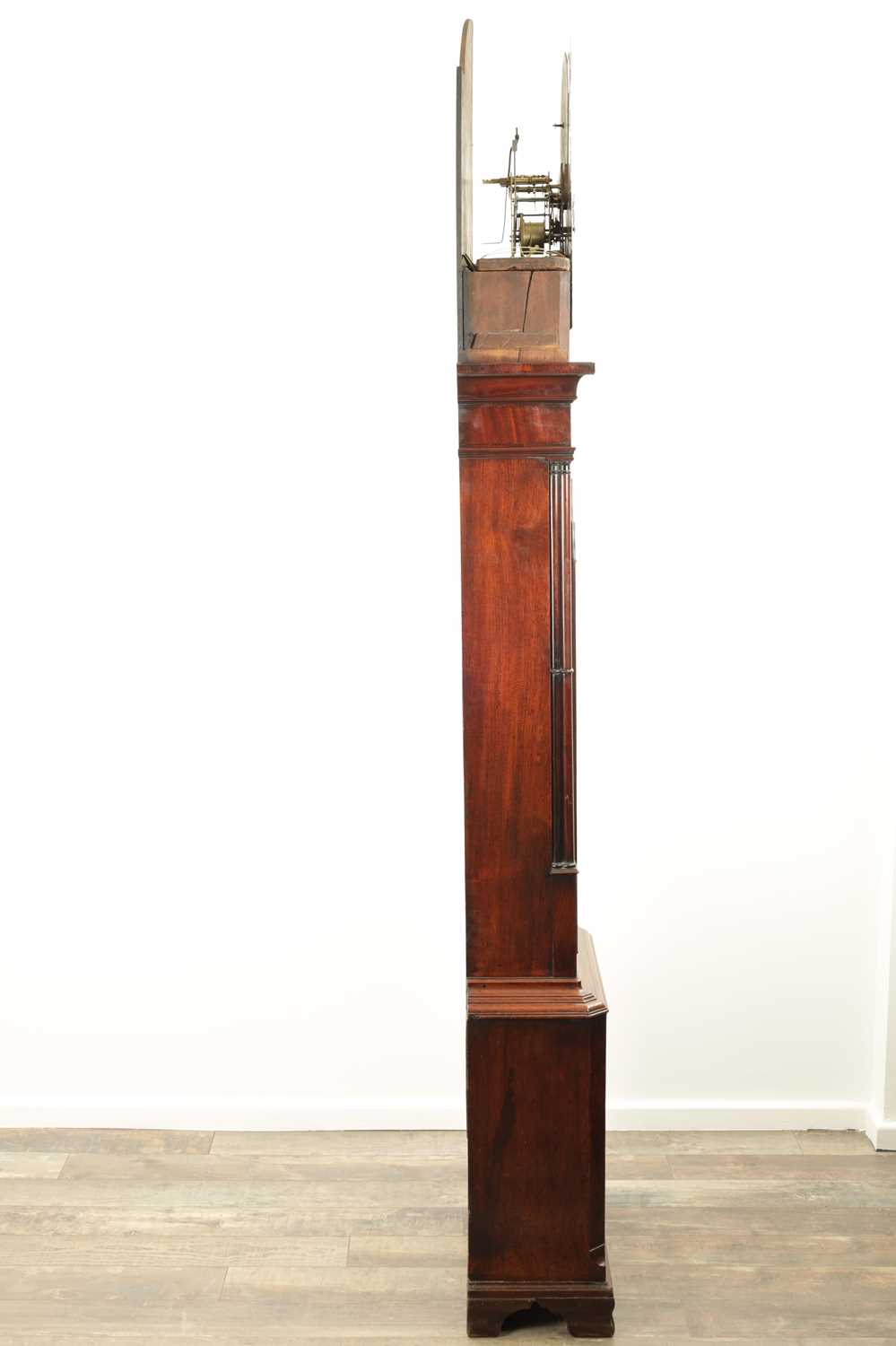 Lot 1535 - RICHARD BURN, MANCHESTER. A FIGURED